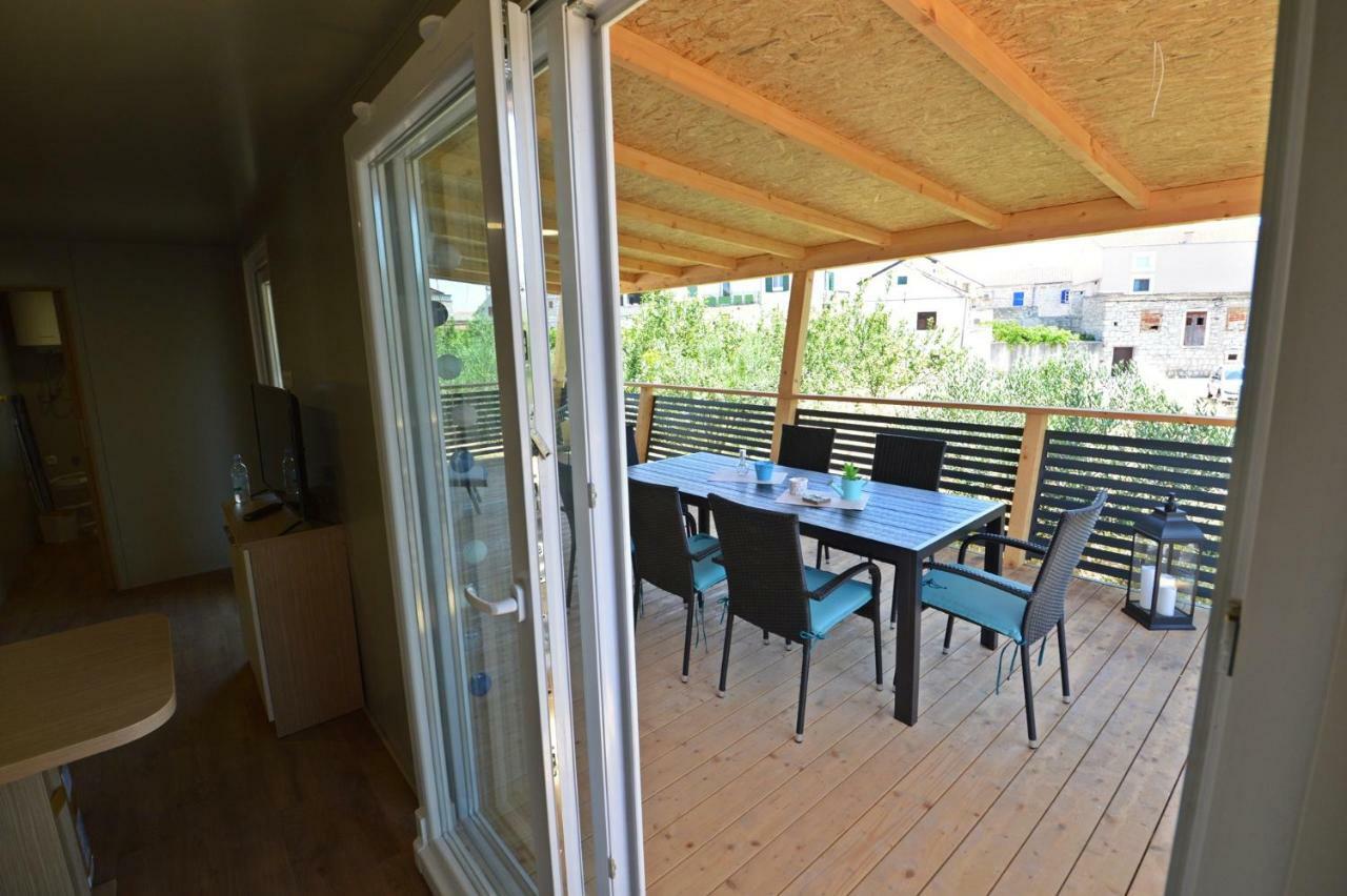 Mobile Home Cvita Betina  Exterior photo